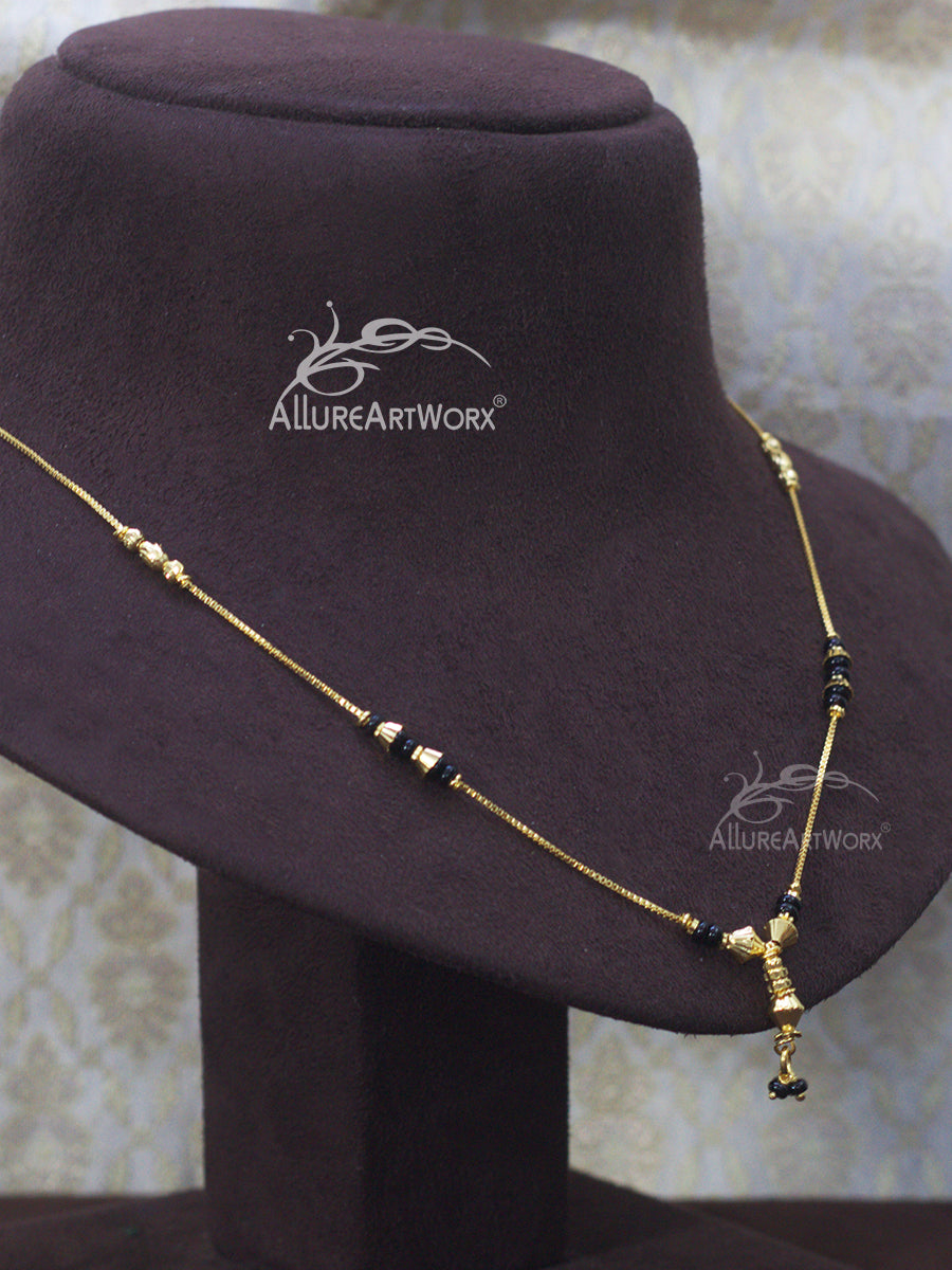 Traditional Mangalsutra(Gold Forming)